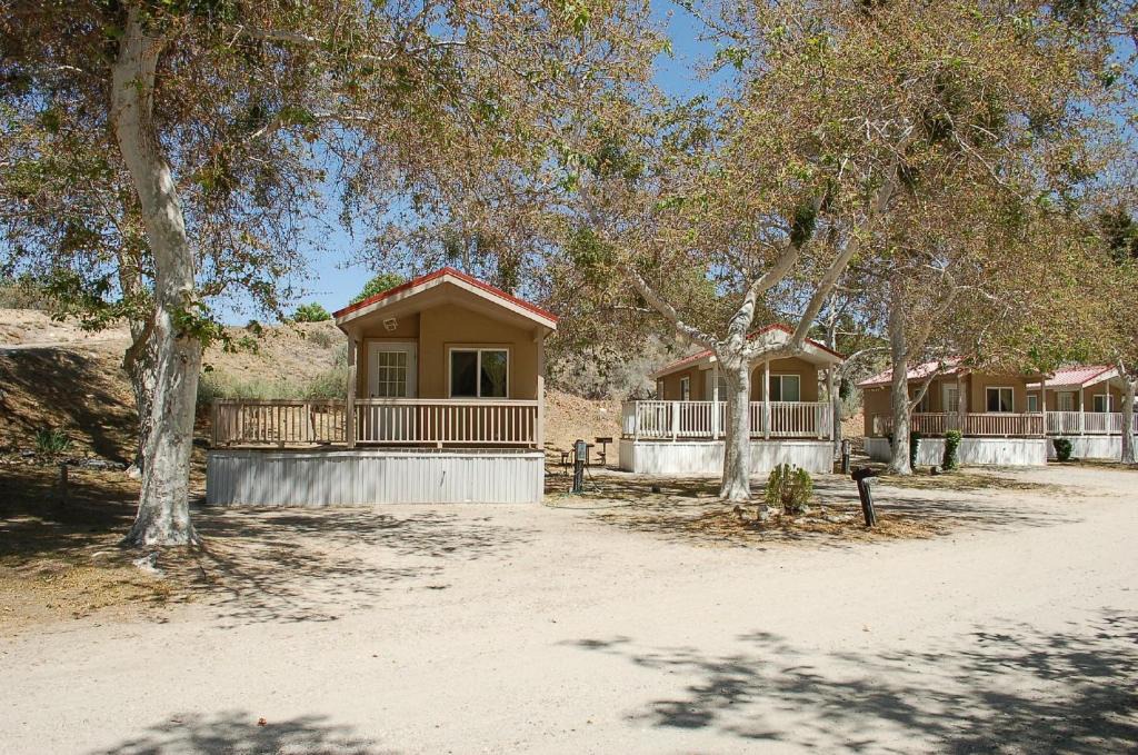 Acton Resort | Soledad Canyon Studio Cabin 21