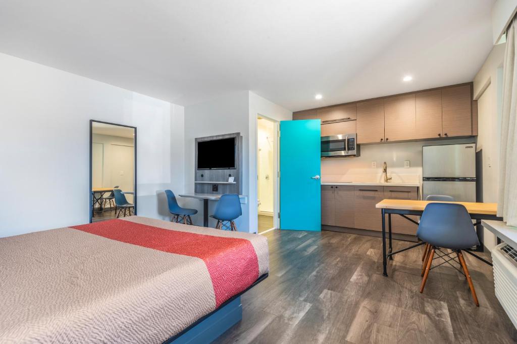 Los Angeles Hotel | Solo Motel Broadway