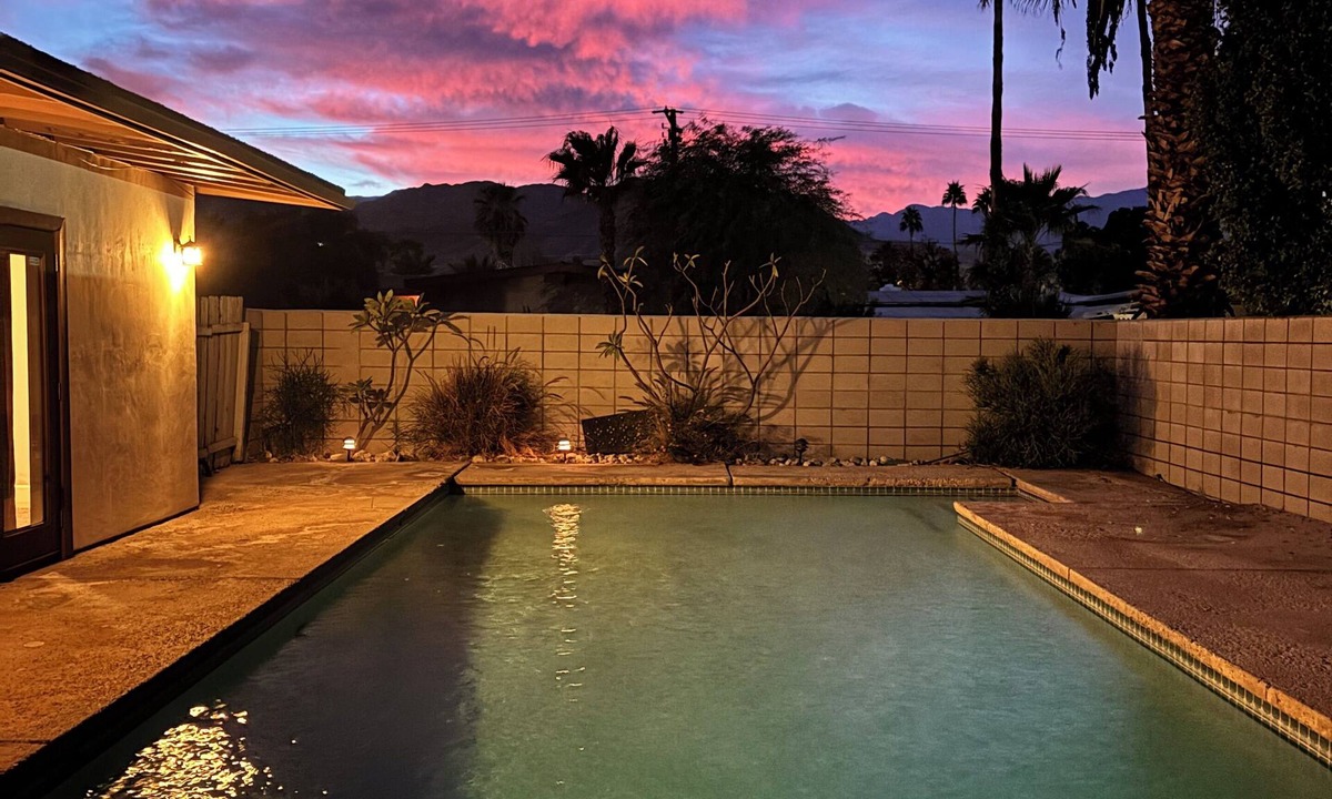 Palm Desert House | South PD~ Great Location, Pet Friendly, Large Private Pool and Backyard