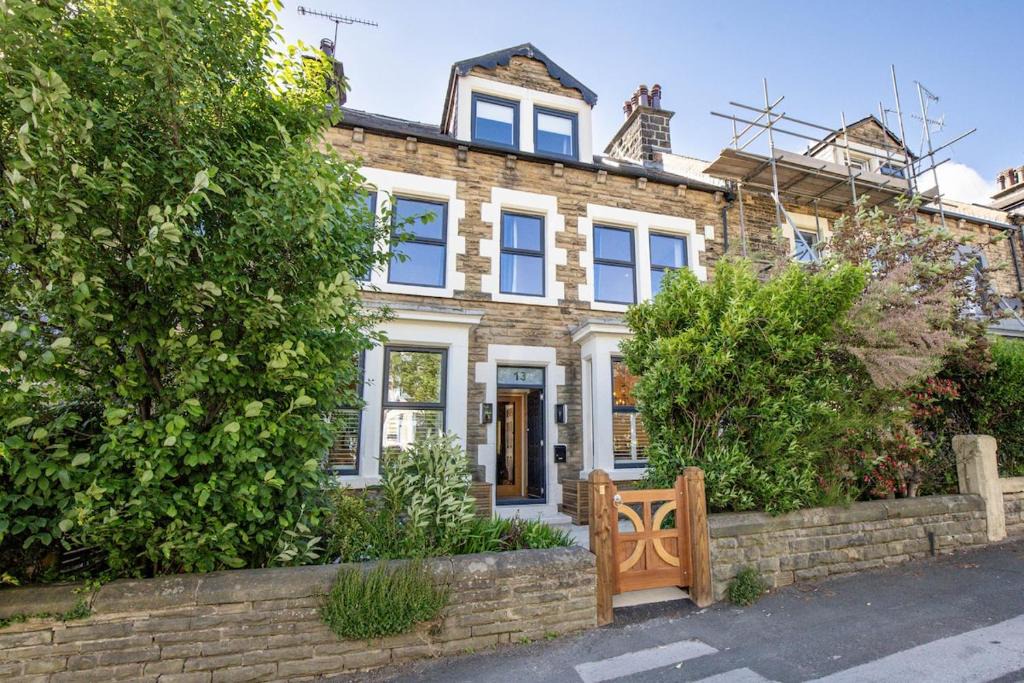 Harrogate House | Spacious Central Harrogate Retreat