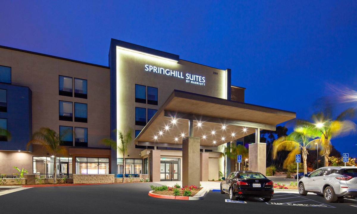 Central Escondido Hotel | SpringHill Suites by Marriott Escondido Downtown