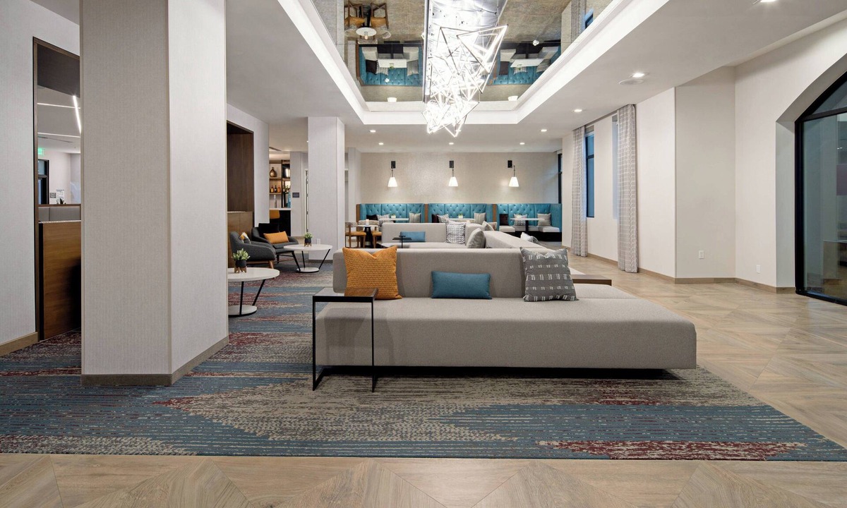 Valencia Hotel | SpringHill Suites by Marriott Valencia