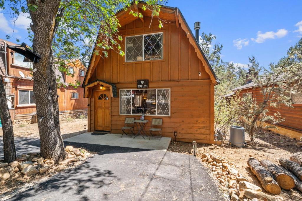 Sugarloaf House | Starlove Cabin