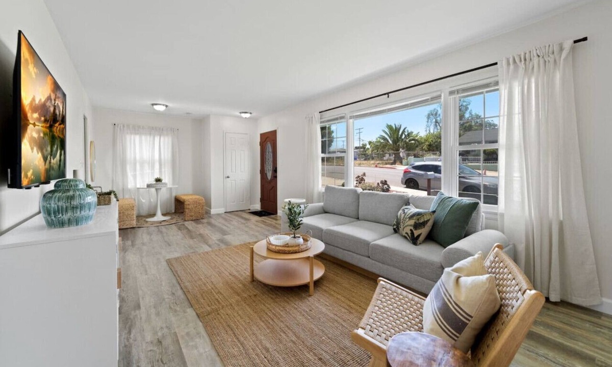 Lincoln Acres House | Stay Awhile San Diego