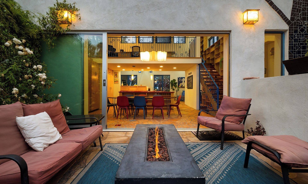 Marina del Rey House | Stay on the Venice Beach Canals! 3B/2.5BA Home w/Patio near Venice Pier!