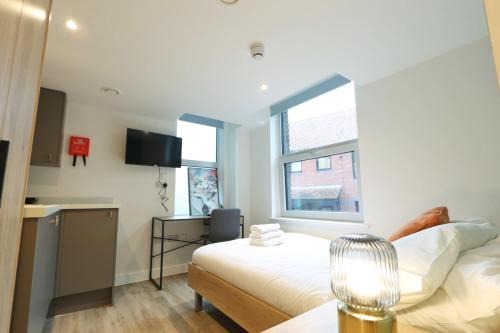 Bristol Floating Harbour Apartment | Studio Flat Close to Queen Square - Flat 5B