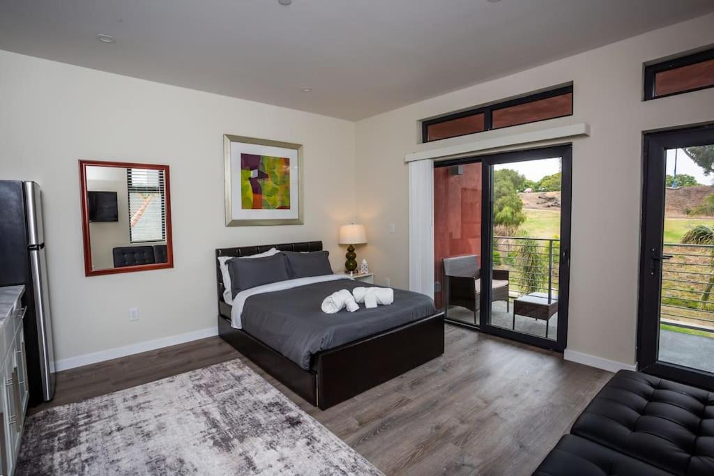 Bankers Hill Apartment | Studio with Beautiful View next to Downtown