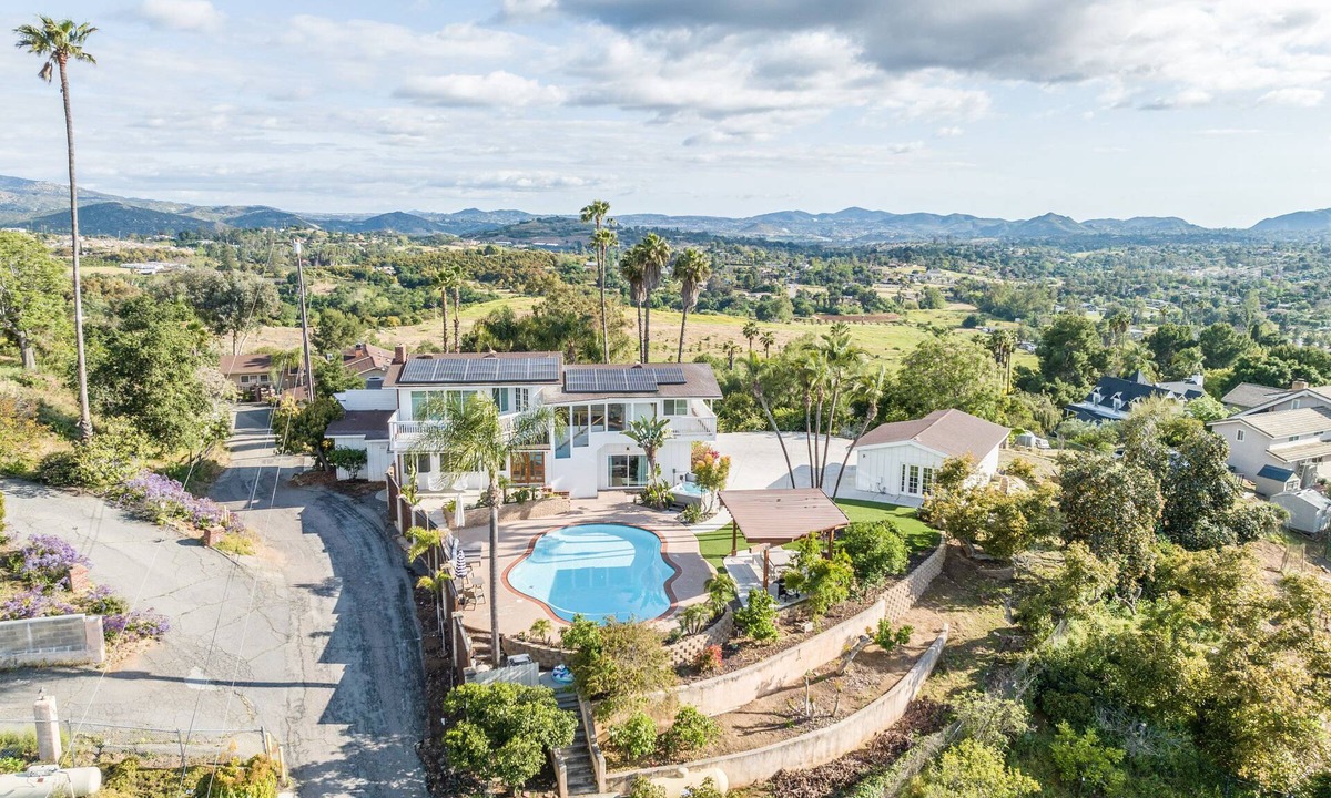 Escondido House | Stunning Views w/Game Room, Pool and Hot Tub!