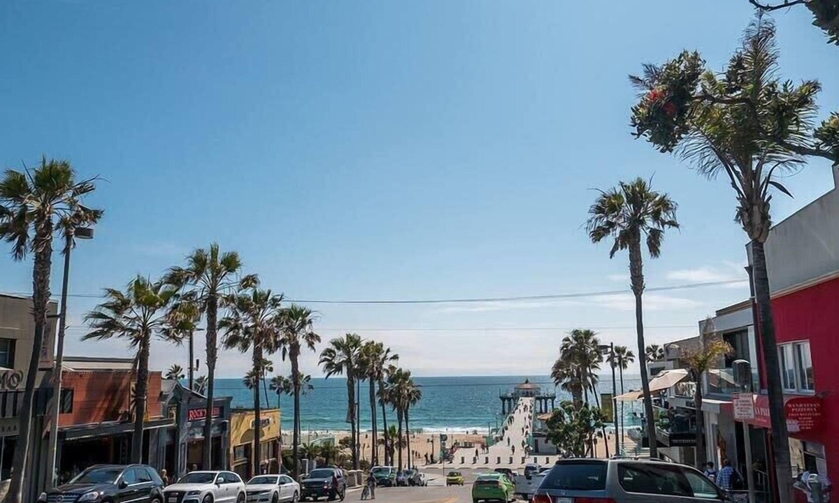El Porto Apartment | Stylish 2BR Family Suite in Manhattan Beach