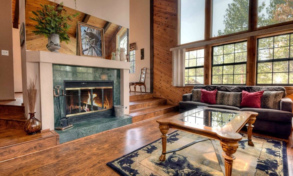 Fox Farm Cabin | Sublime For-Rest by Destination Big Bear : High End Neighborhood! Hot Tub! Gourmet Kitchen! Master Suite! Pool Table!