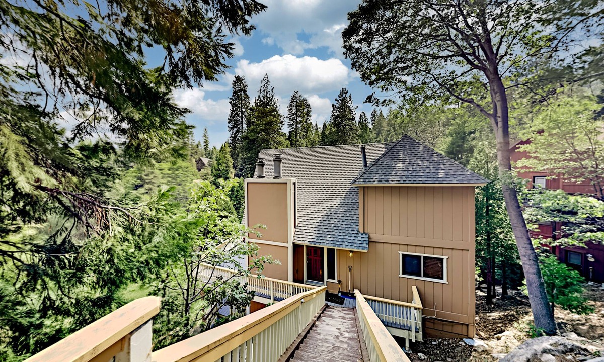Blue Jay House | Sun-filled, Blue Jay home with 2 decks, game room & Lake Arrowhead views