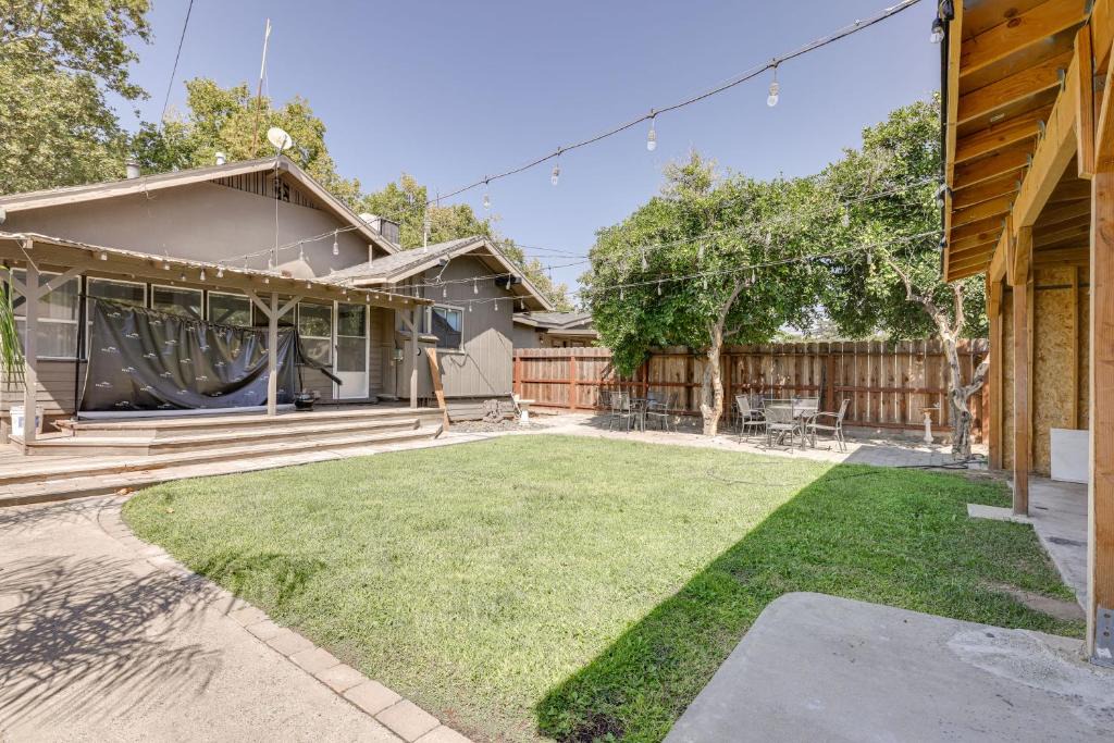 Turlock House | Sunny Turlock Cottage Walk to Downtown!