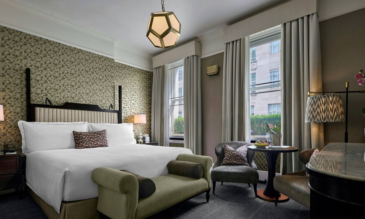 Bloomsbury Hotel | The Academy - Small Luxury Hotels of the World