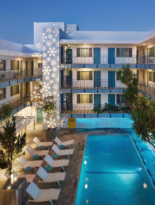 Beverly Grove Hotel | The Beverly Laurel Hotel at West Hollywood
