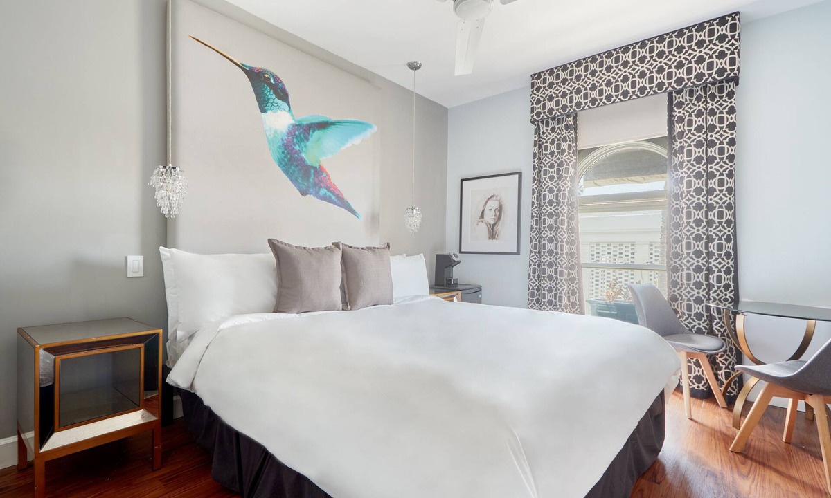 Beverly Hills Apartment | The Crescent powered by Sonder | King Room