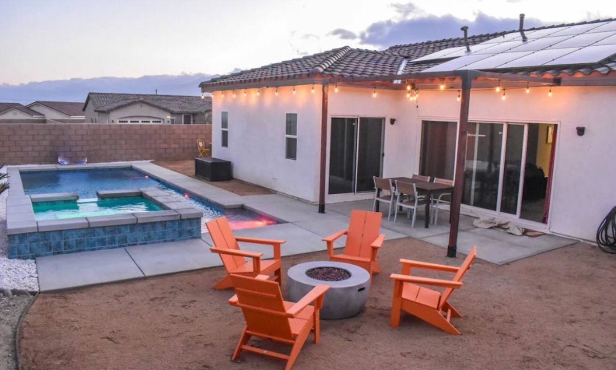 Desert Hot Springs House | The Descanso House-NEW BUILD!