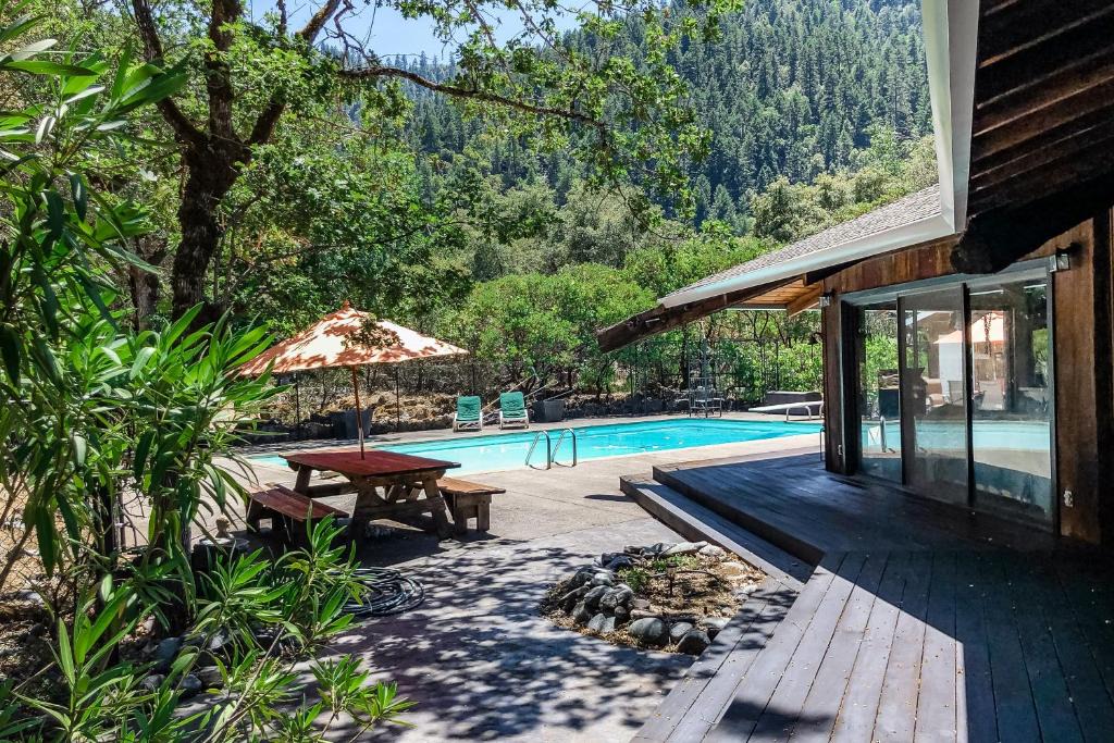Burnt Ranch House | The Merryman Cabin