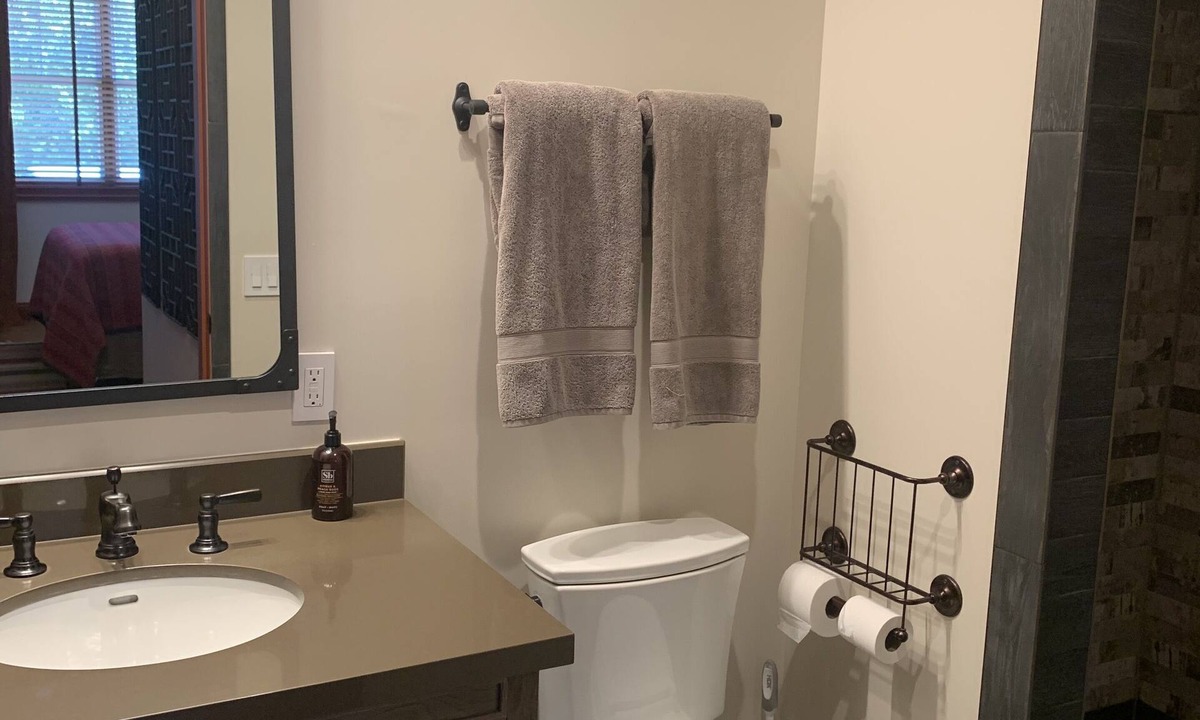 Los Alamos Apartment | The Oakley at the Los Alamos Mercantile