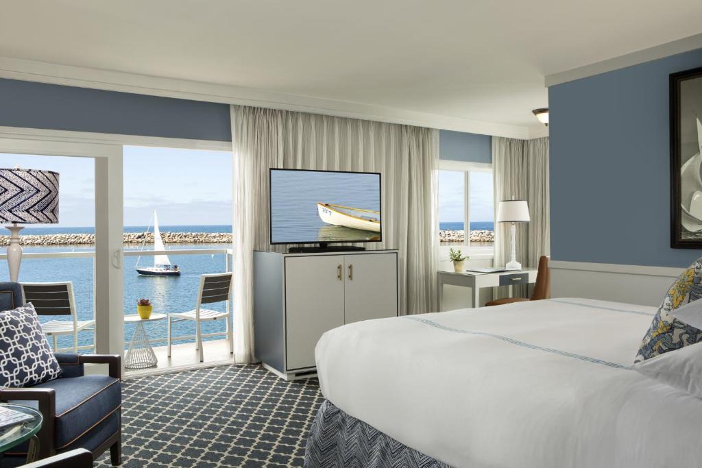 South Redondo Hotel | The Portofino Hotel & Marina, a Noble House Hotel