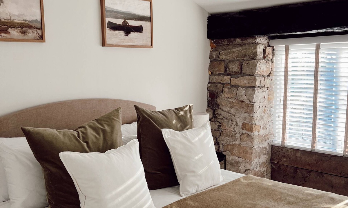 Mathern Cottage | The Potting Shed at Mathern Palace