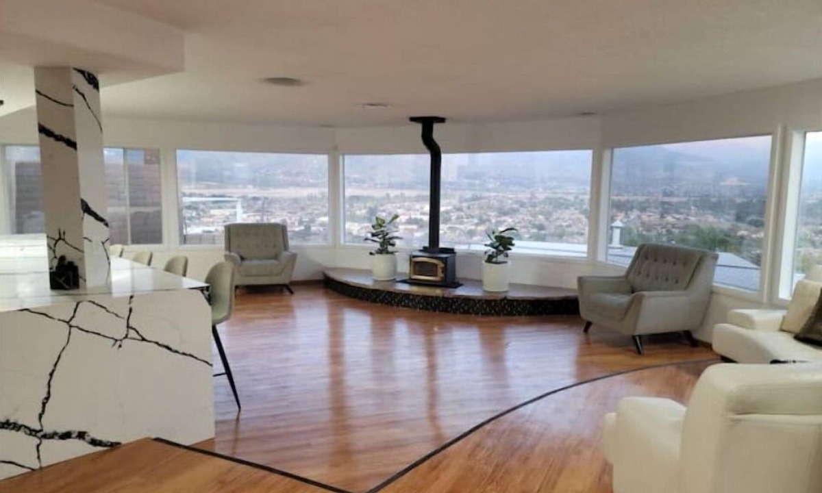San Bernardino House | The SkyVilla Penthouse