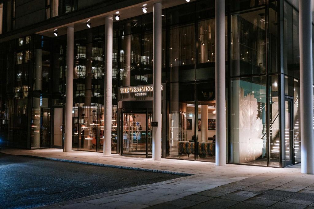 Vincent Square Hotel | The Westminster London, Curio Collection by Hilton
