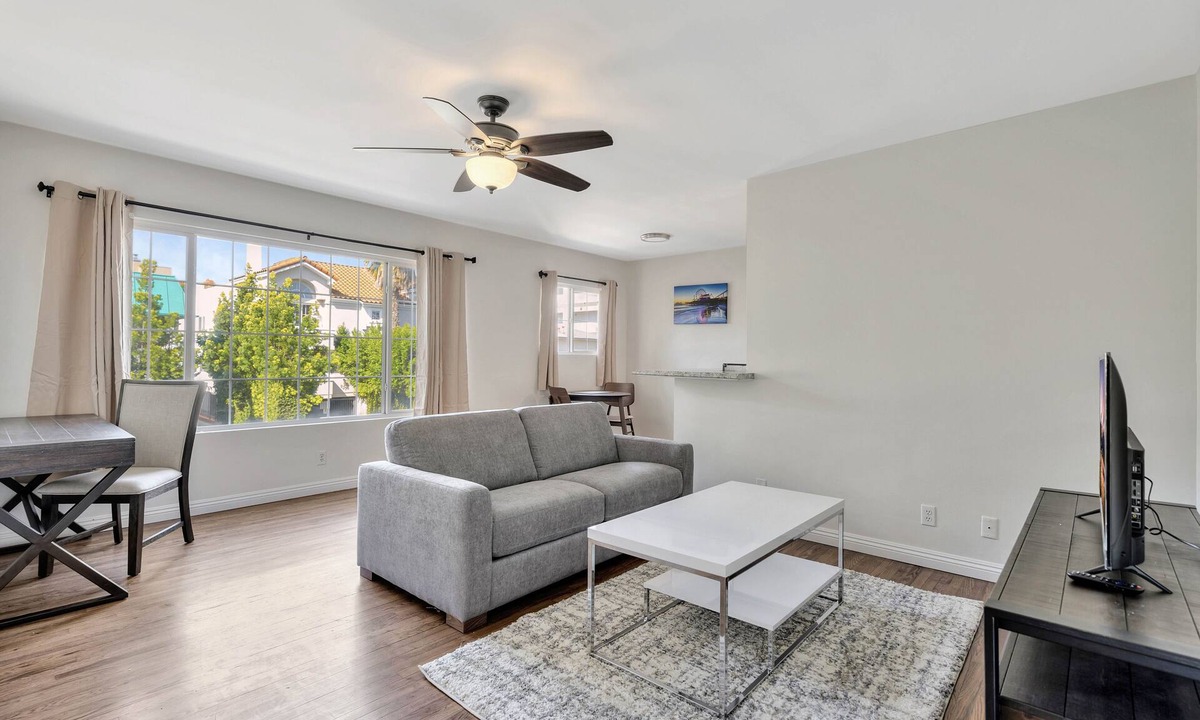 Hollywood Apartment | The Wilcox #5