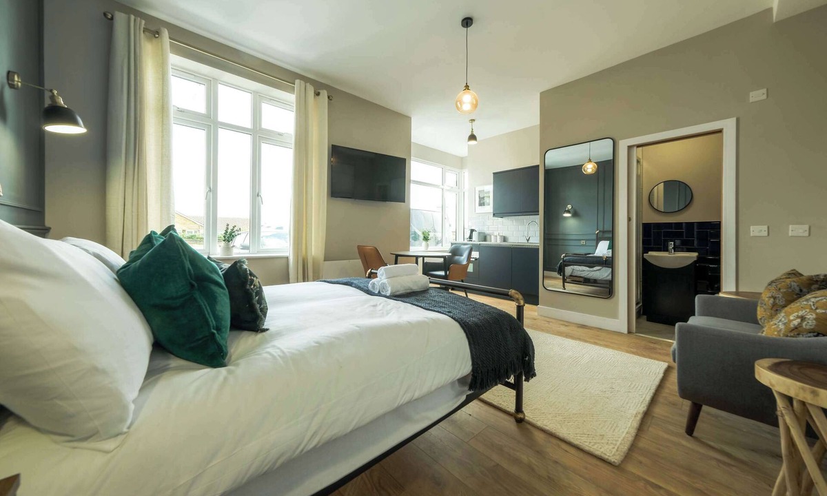 Bradley Stoke Apartment | The Willow Studios - Flat 2