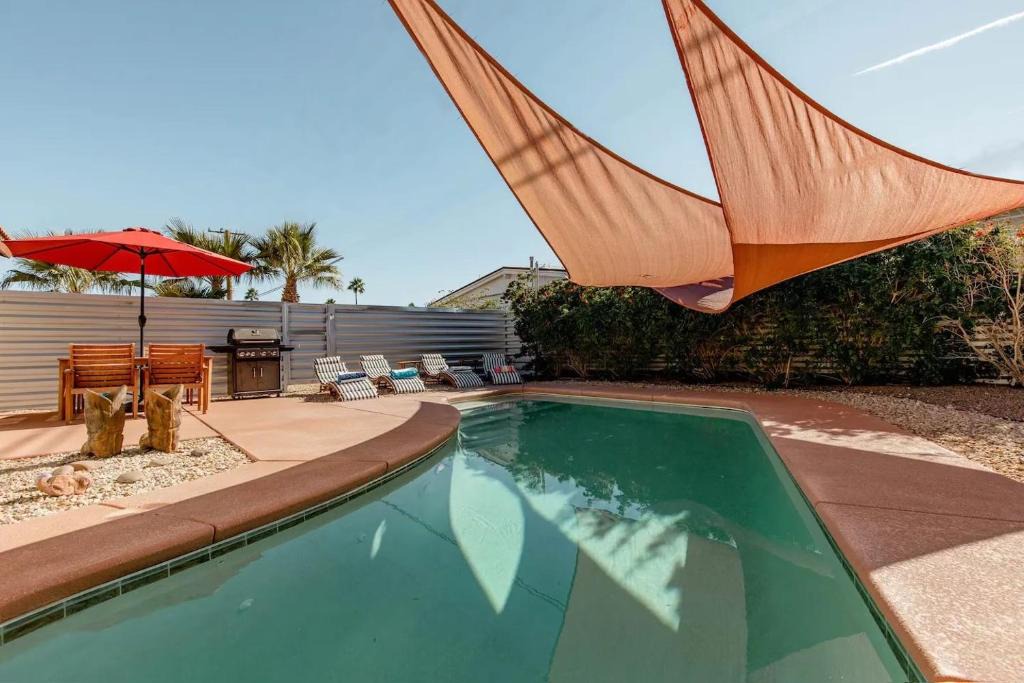 Racquet Club West House | The Yorba Oasis w/Pool