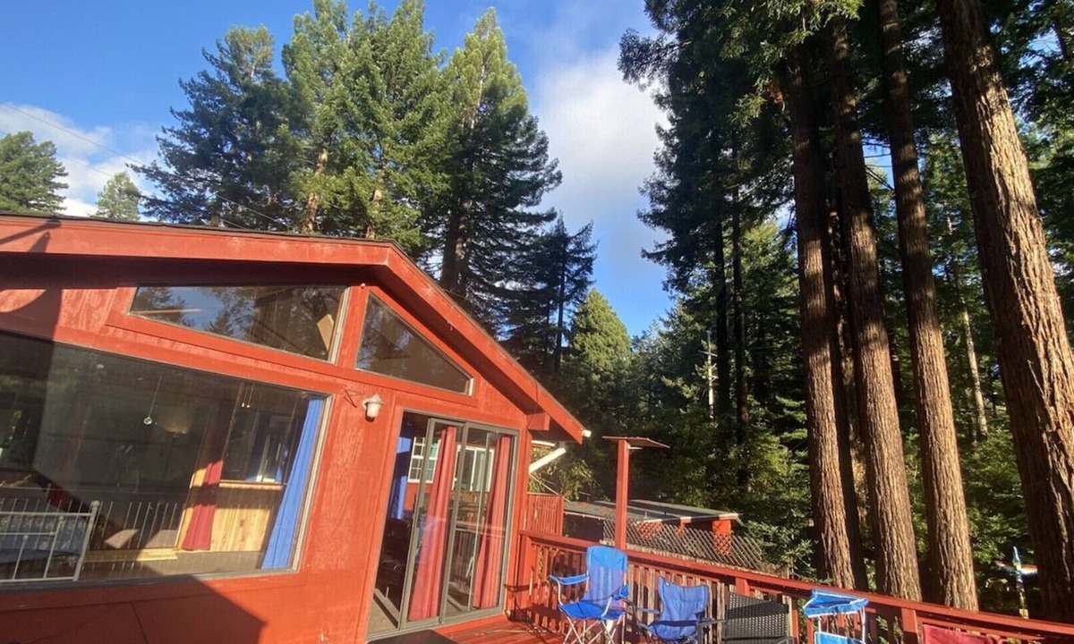 Carlotta Cabin | Towering Redwoods, Private River Access, 2 Bathroom, 3 Bedroom, Up to 13 Guests