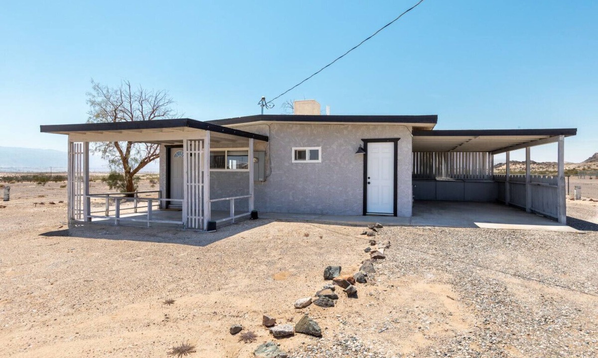 Wonder Valley House | Tranquil Desert Escape