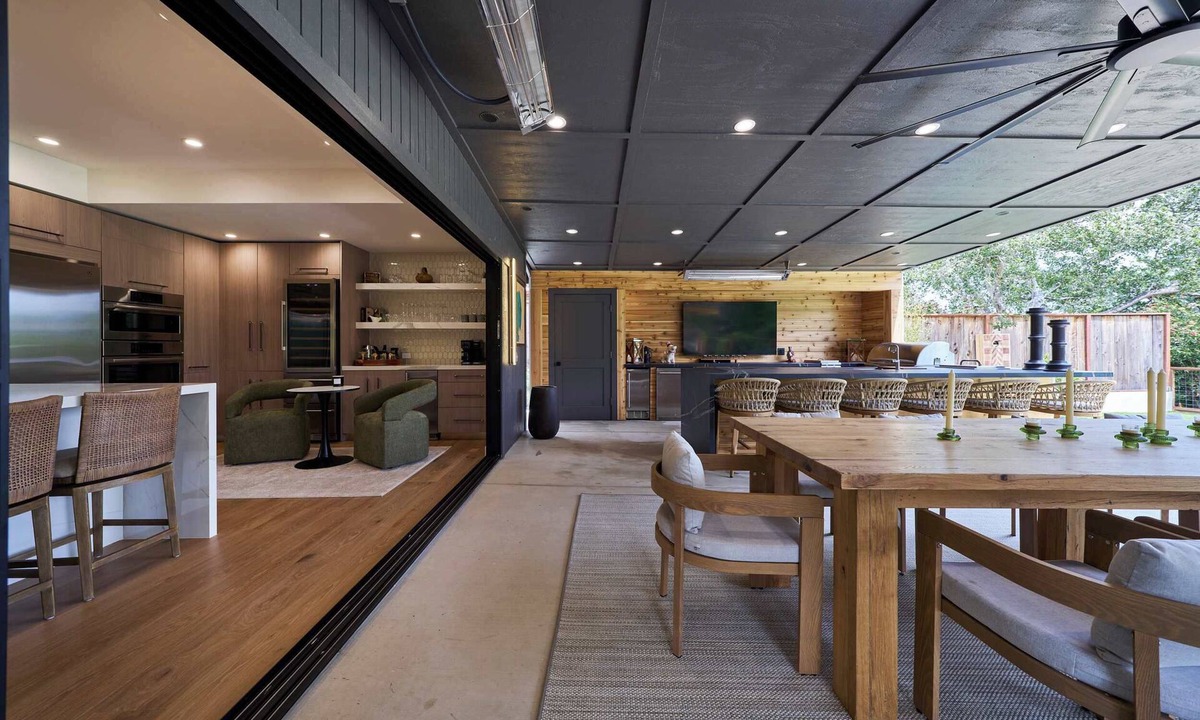 Hatton Fields House | Tranquil Retreat is BACK after TOTAL remodel