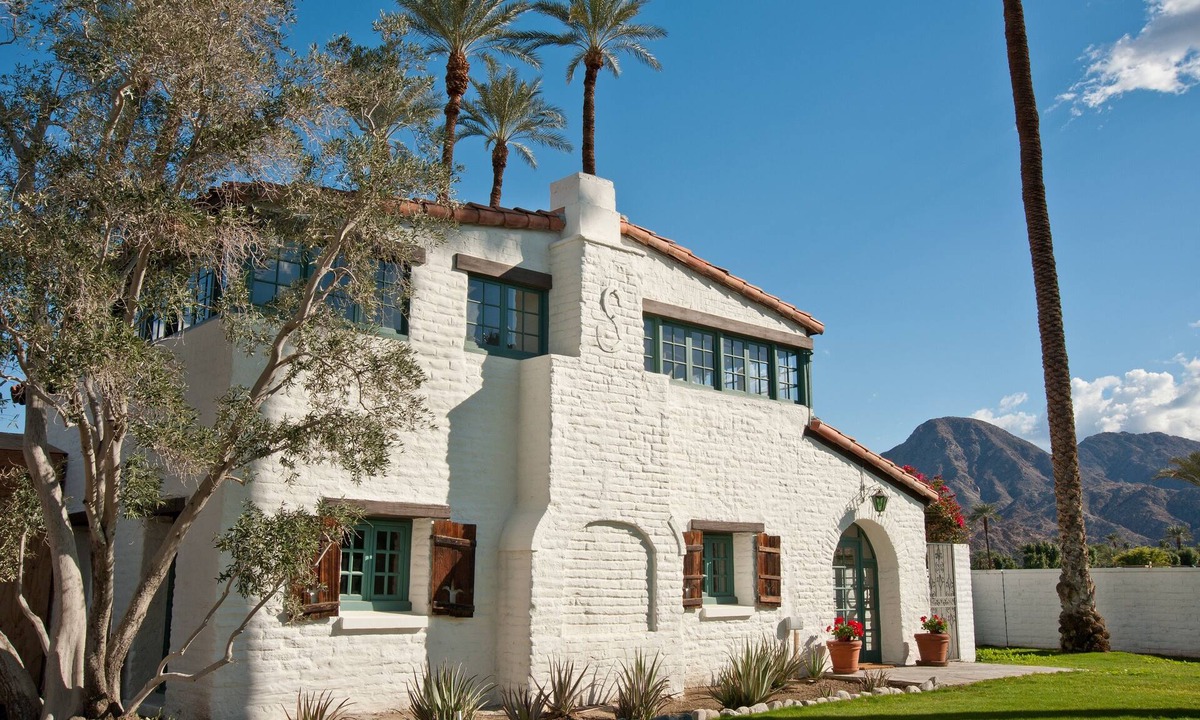 The Province House | Travel back to a simpler time - Private, gated 1/2 acre in heart of Indian Wells