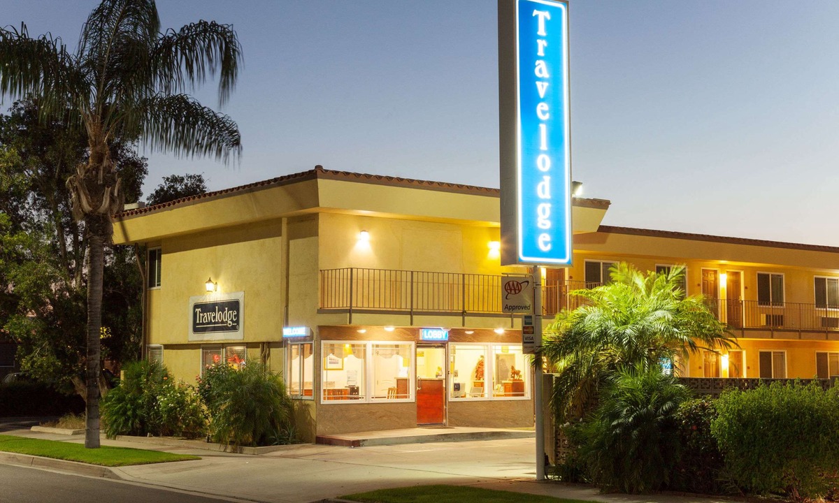 Brea Hotel | Travelodge by Wyndham Brea