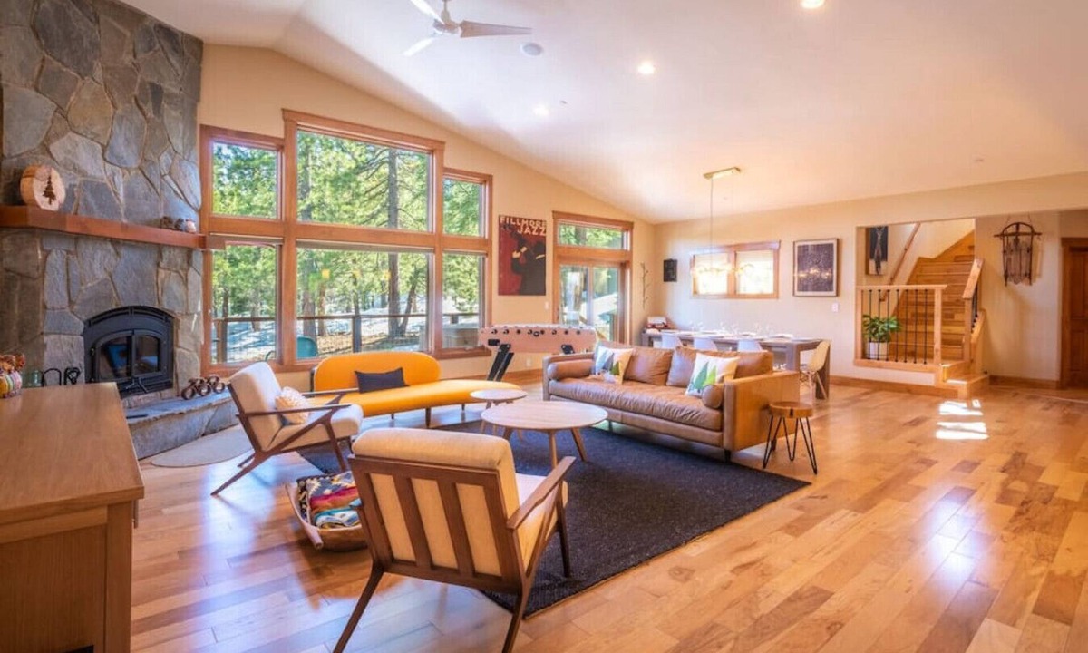 Truckee House | Truckee House · Gorgeous Mountain Oasis, Hot Tub & Chef's Kitchen
