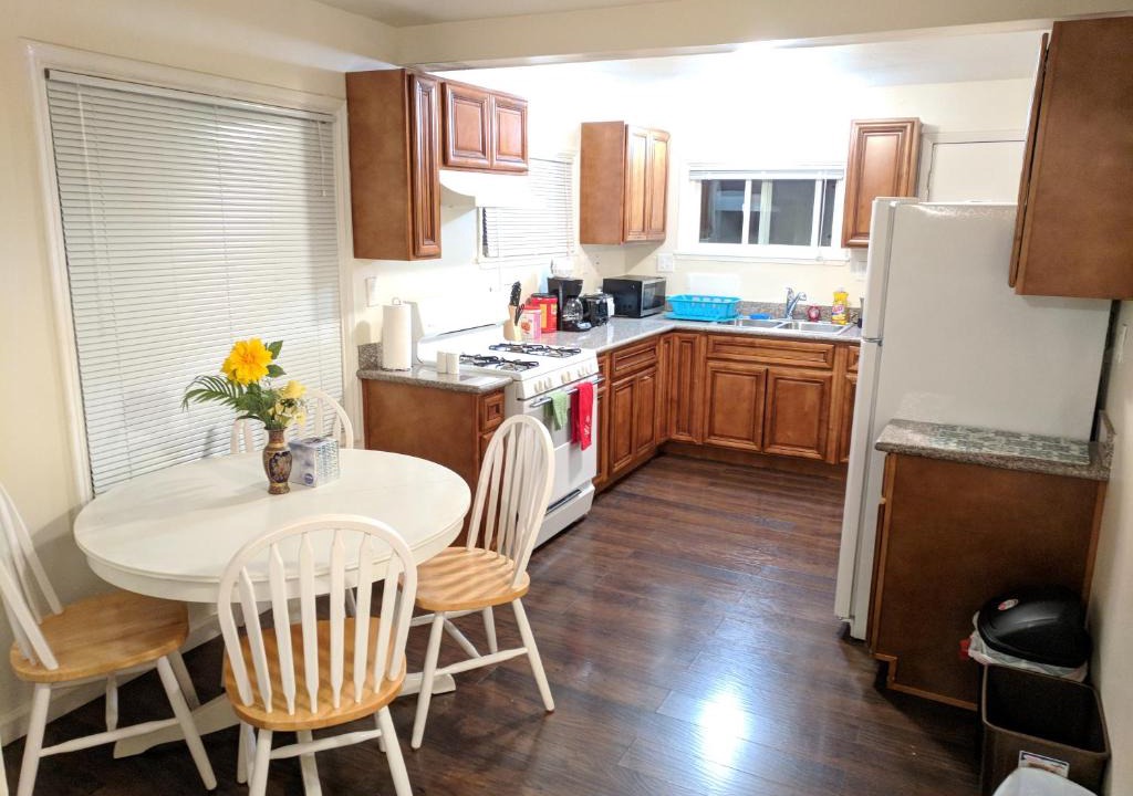 Vallejo House | Two-Bedroom House near Napa, Six Flags & Freeway
