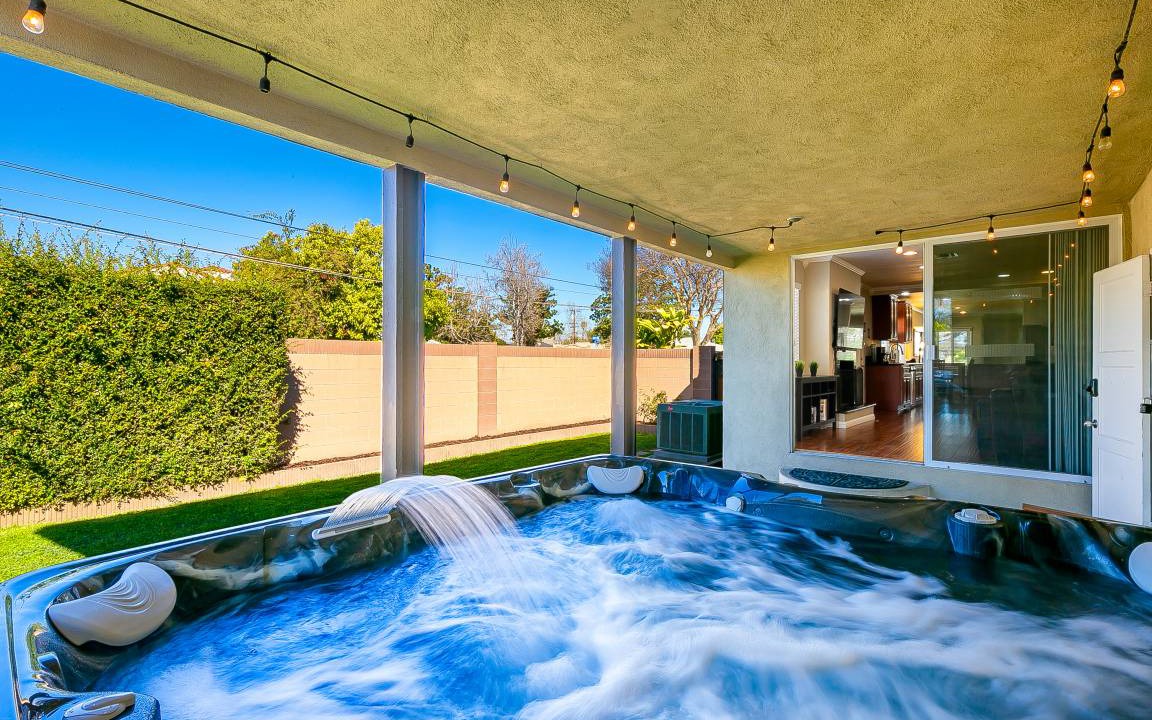Anaheim Colony Historic District House | 153 m² House ∙ 4 bedrooms ∙ 10 guests