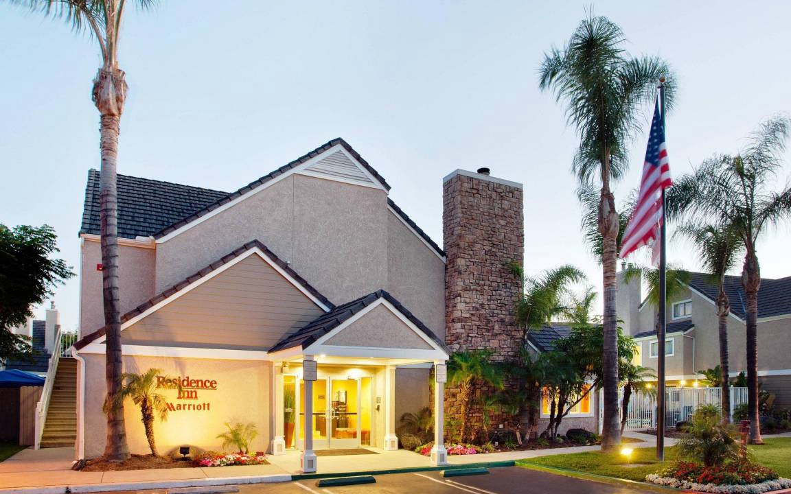 Irvine Industrial Complex-East Hotel | 65 m² Hotel ∙ 127 guests