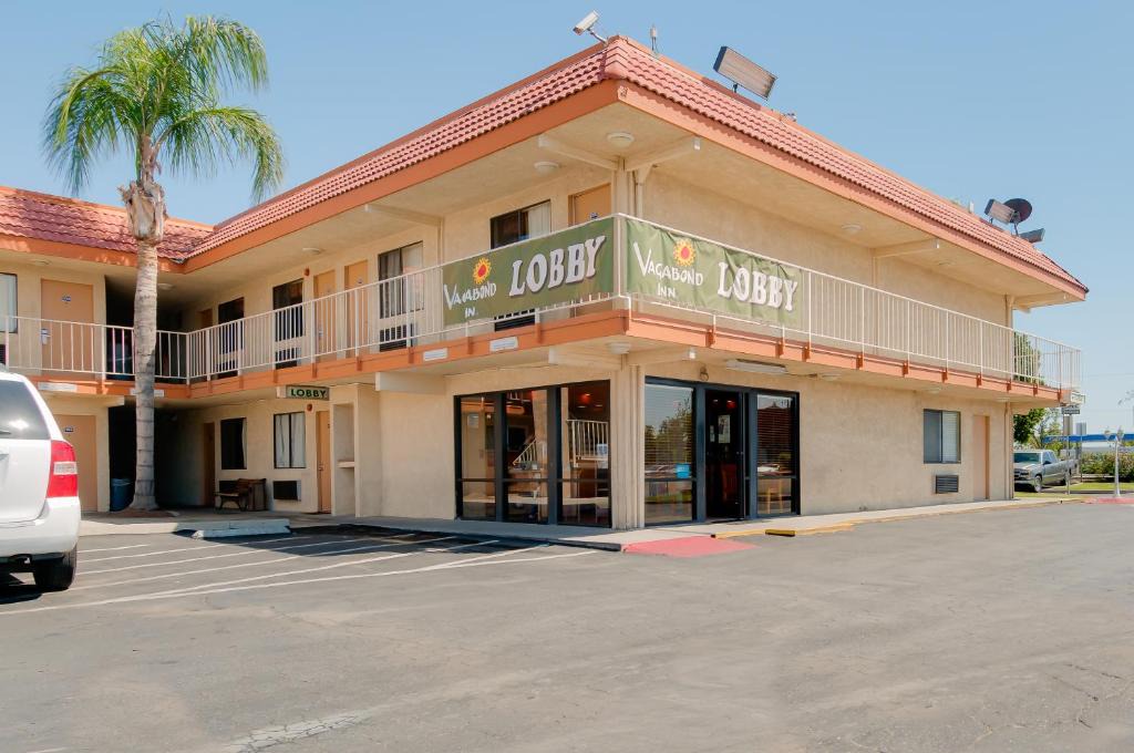 Oildale Hotel | Vagabond Inn Bakersfield North