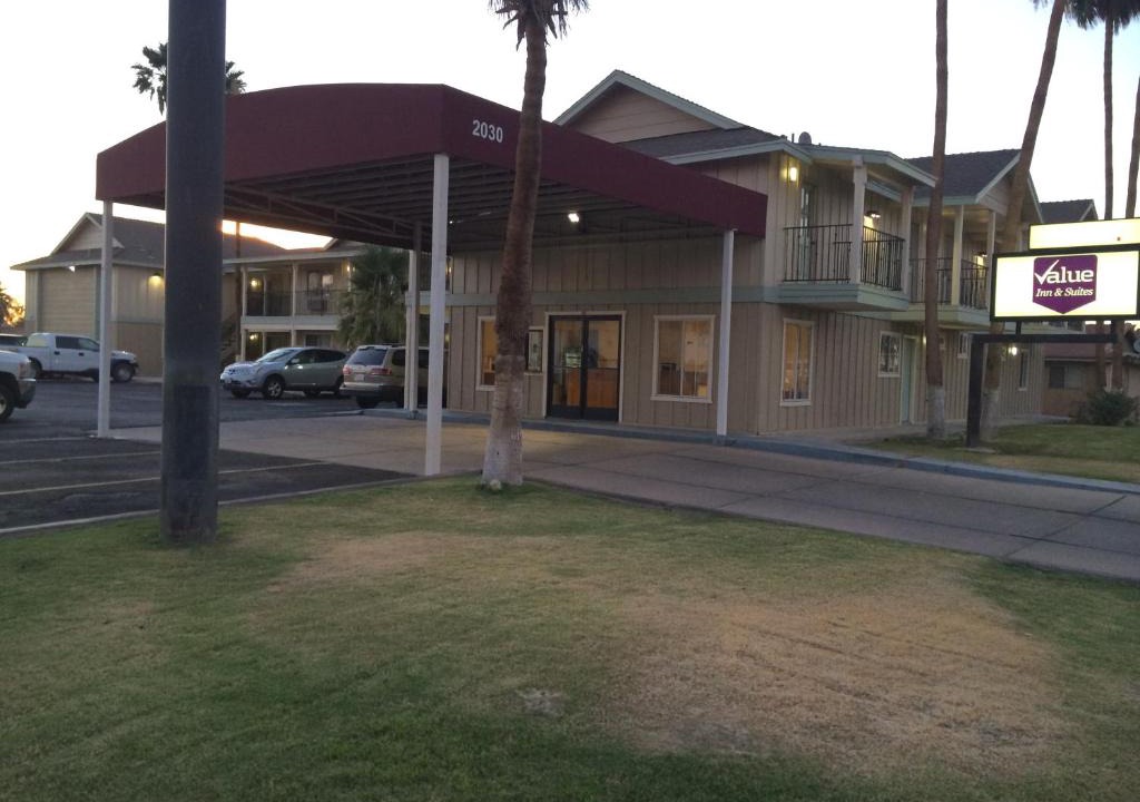 El Centro Hotel | Value Inn & Suites