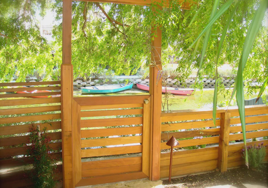 Venice Canals House | Venice Canals + Parking! Walk 2 Abbot Kinney, Beach, Pier, Boardwalk!