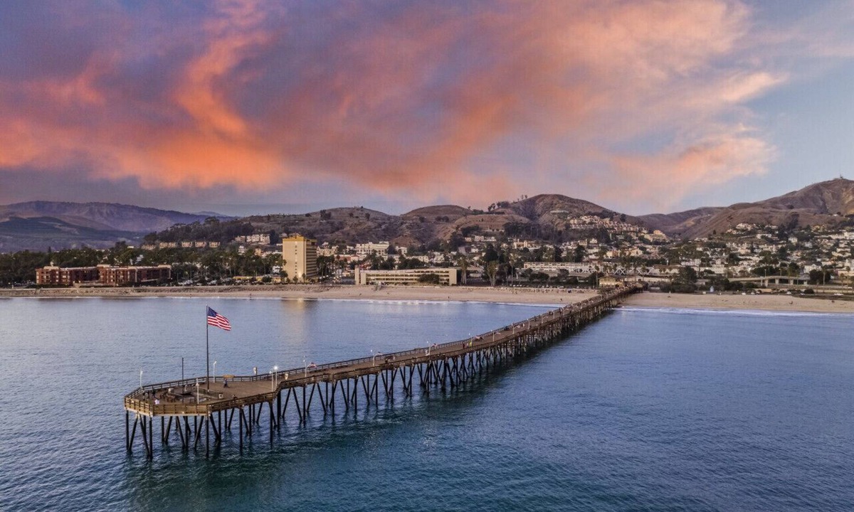 Downtown Ventura House | Ventura Downtown Minutes to Beaches