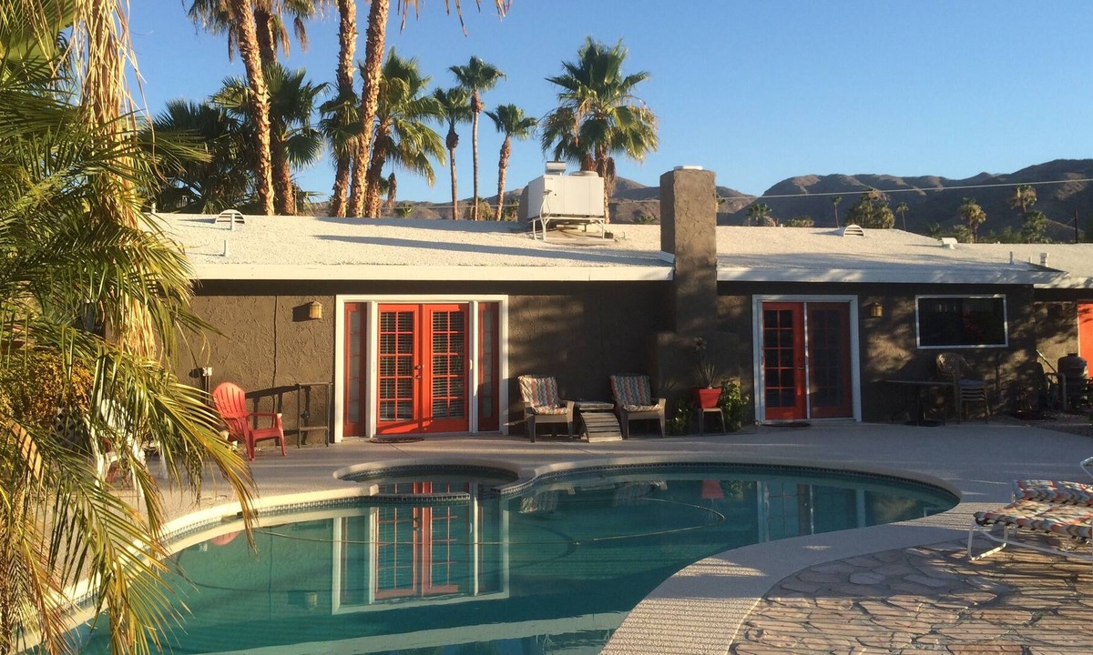 Cathedral City Cove House | View! View! View! THE ULTIMATE PRIVATE HOUSE Bus Lic Permit # 012667