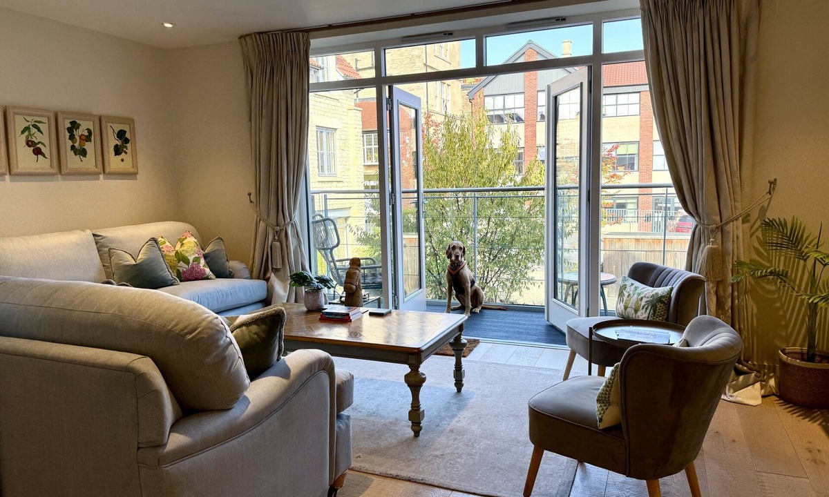 Bath House | Walcot Yard in Bath