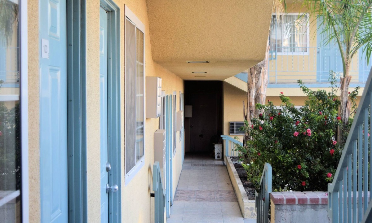Taft Hotel | Western Inn & Suites
