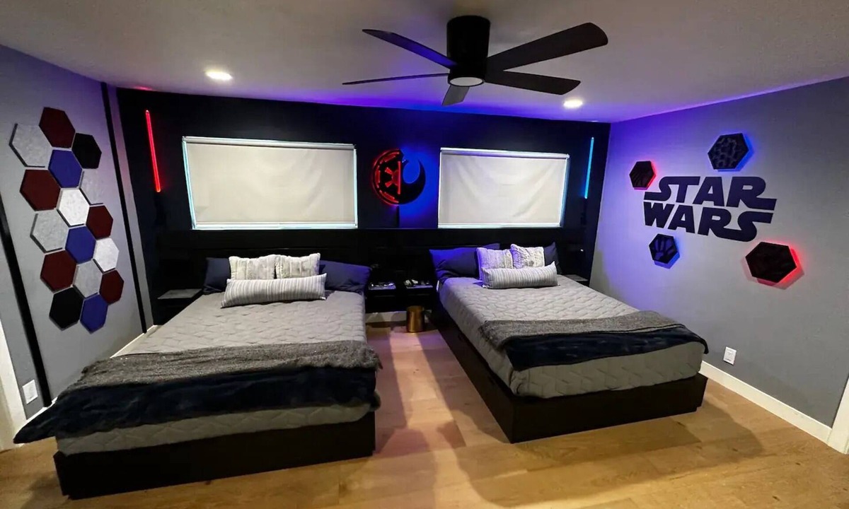 Fullerton House | Whimsical Guest House with Disney-themed Rooms, Pool & Spa