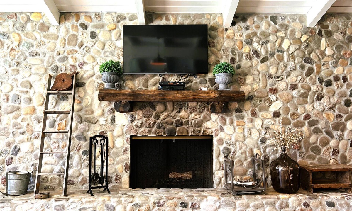 Santa Ynez House | Whispering Hills Ranch 5 minutes from Wine Trail