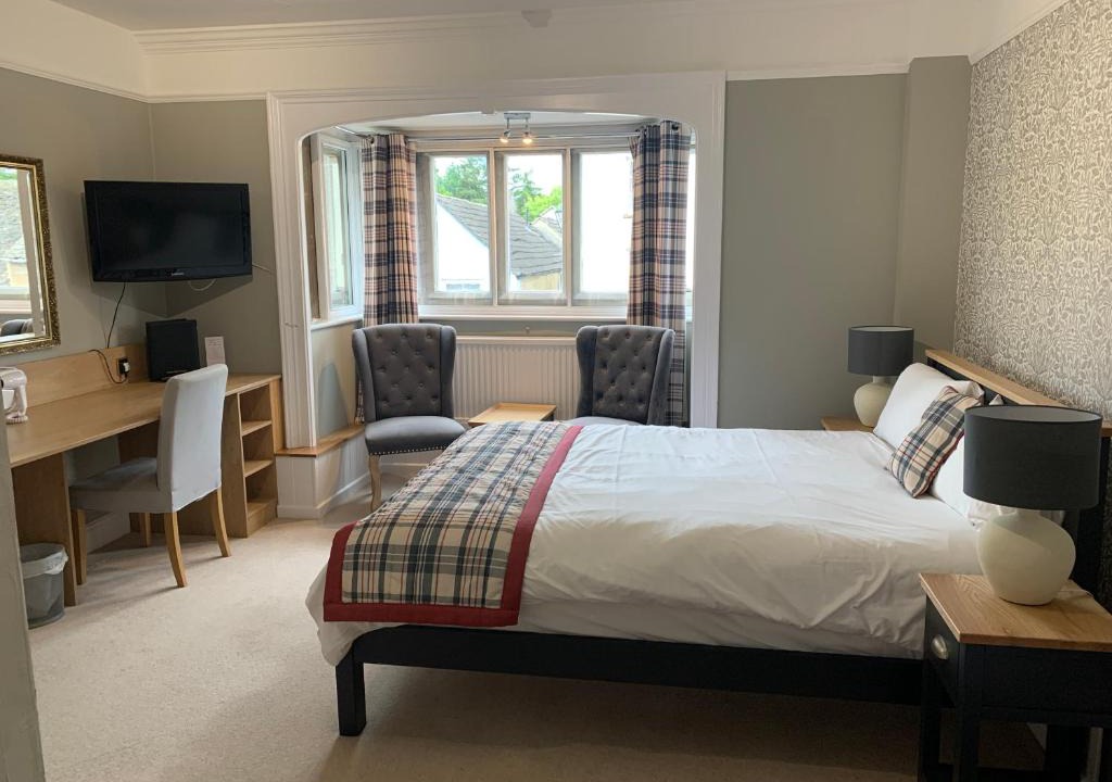 Cricklade Hotel | White Hart Hotel
