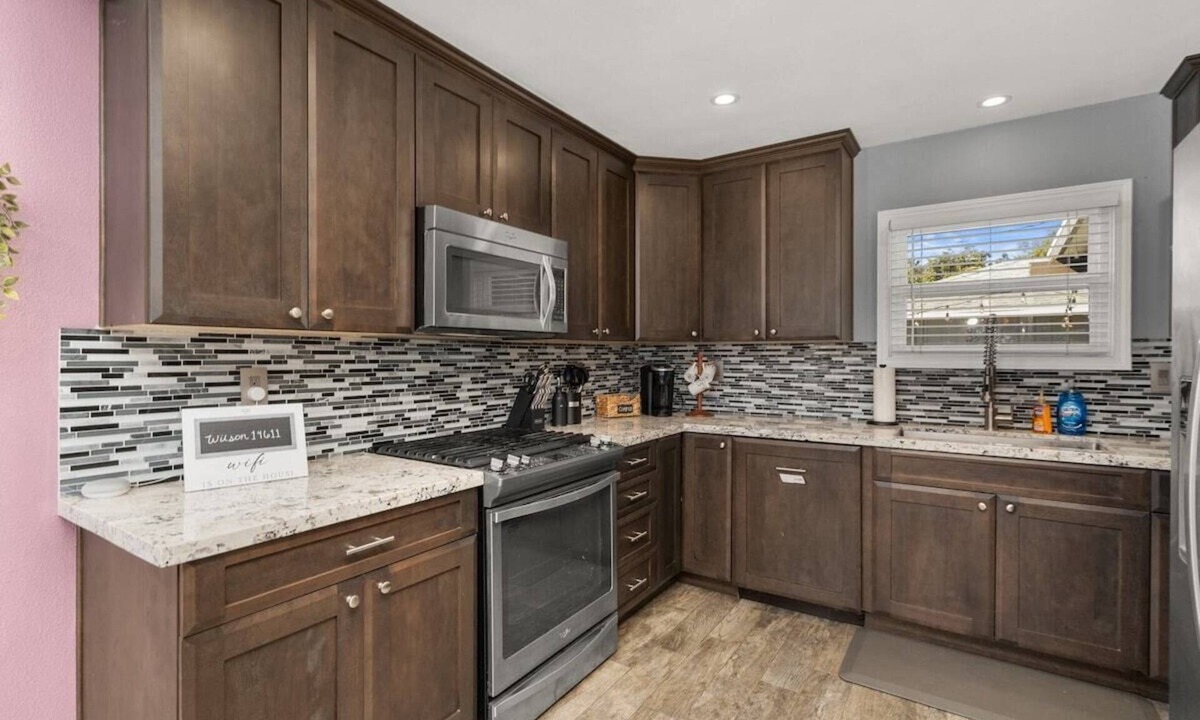 Midway City House | Wilson · Newly Remodeled Home in the Heart of Orange County