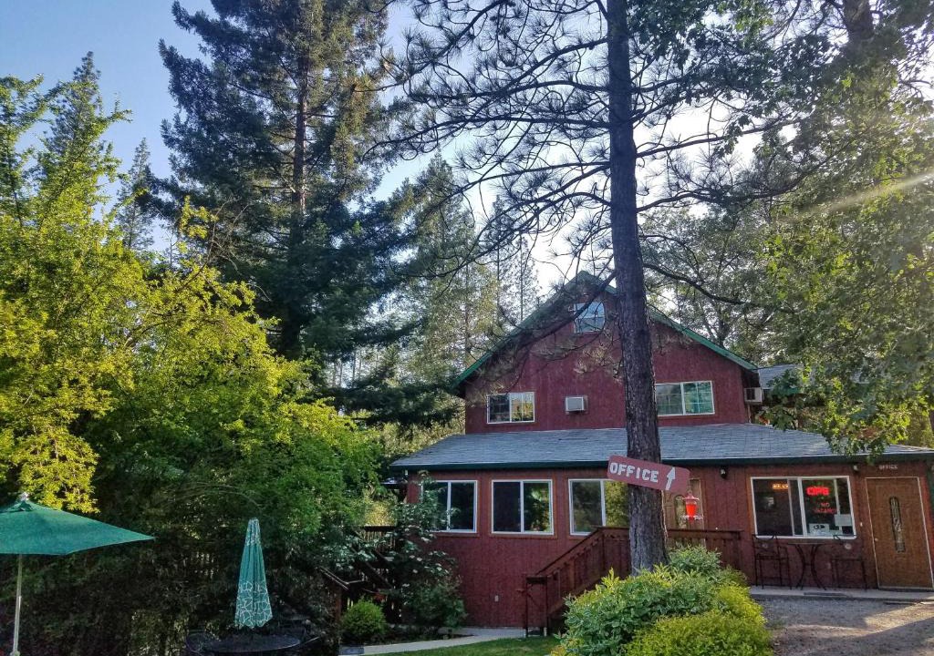 Groveland Hotel | Yosemite Riverside Inn